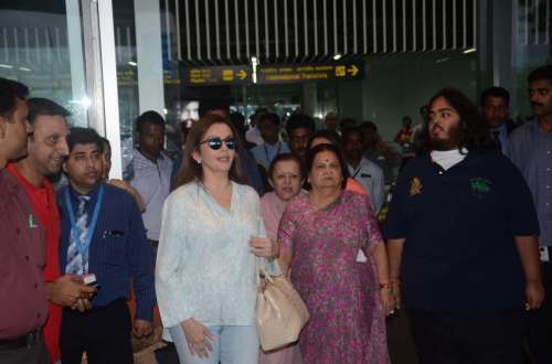 Indian businesswoman Nita Ambani arrives at NSBC Airport in West Bengal on Oct. 11, 2014. (Photo: IANS)