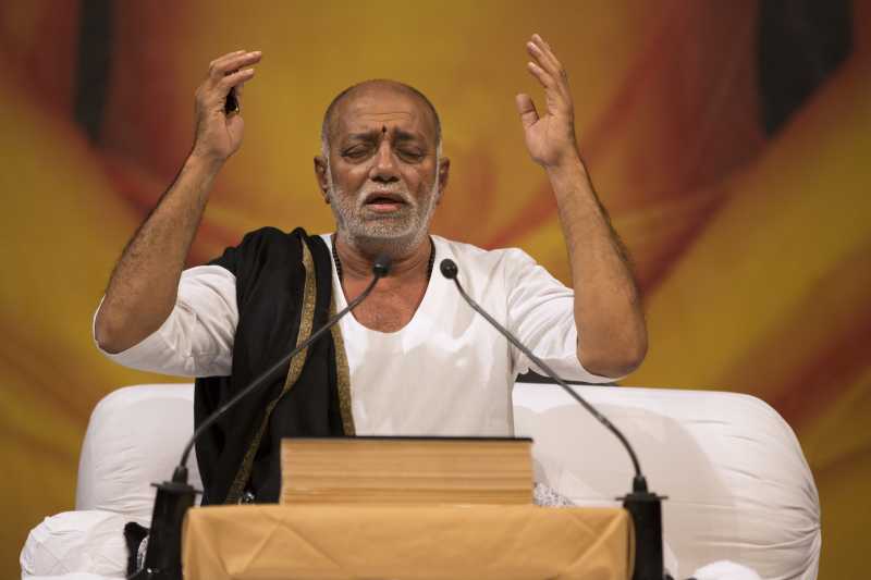 Morari Bapu