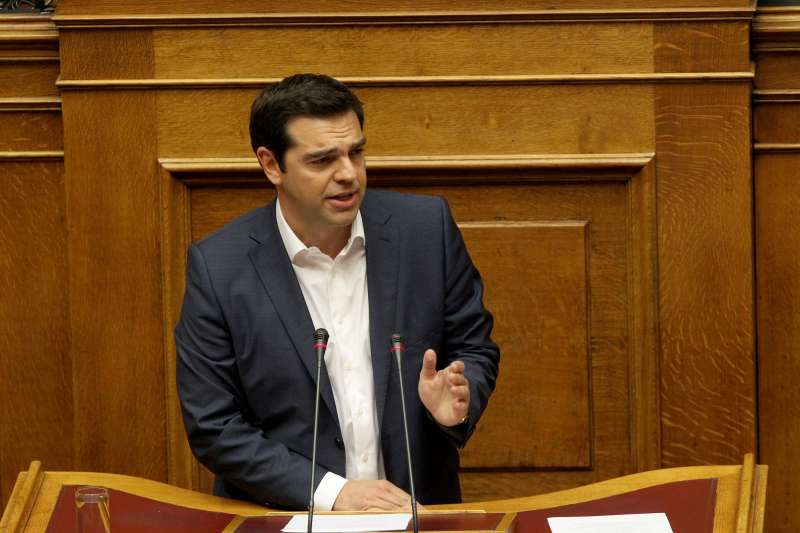 Greek Prime Minister Alexis Tsipras threatened to resign if he fails to win the referendum on Sunday