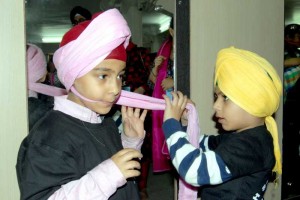 turban tying kids