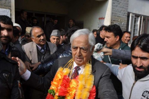 Peoples Democratic Party (PDP) patron Mufti Mohammad Sayeed arrives to file his nomination papers for upcoming Jammu and Kashmir Assembly polls in Anantnag, on Nov 19, 2014.