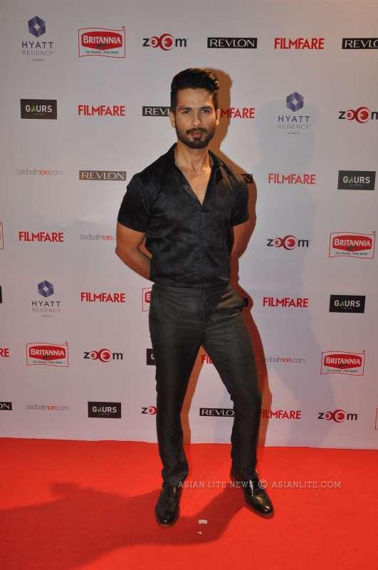 Shahid Kapoor sashays into Jhalak Dikhhla Jaa!