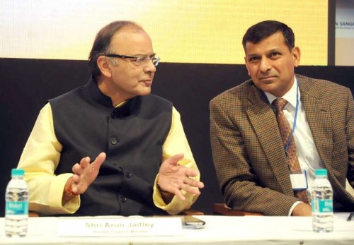 Union Minister for Finance, Corporate Affairs, and Information and Broadcasting Arun Jaitley with RBI Governor Raghuram Rajan