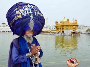 Golden Temple clashes