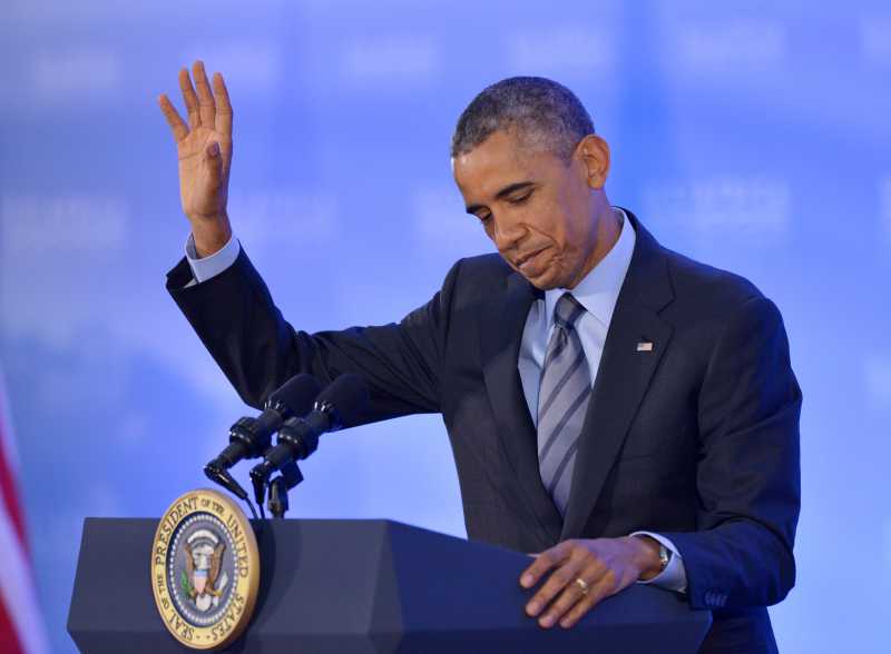 (140807) -- WASHINGTON, Aug. 7, 2014 (Xinhua) -- U.S. President Barack Obama speaks at a press conference during the U.S.-Africa Leaders Summit in Washington Aug. 6, 2014. The U.S. will help build a rapid response force in Africa in a new peacekeeping partnership with the continent, Obama said on Wednesday. (Xinhua/Yin Bogu) (zhf)