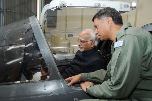 Vice-President Mohammad Hamid Ansari visits the hangar of Hindustan Aeronautics Limited in Bengaluru on Jan 7, 2015.