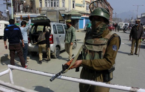  Security beefed-up in Srinagar 