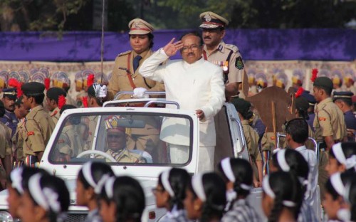  Goa Chief Minister Laxmikant Parsekar inspects guard of honour during 53rd Goa Liberation Day Parade at Campal, Panaji on Dec 18, 2014. 