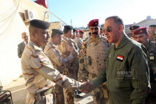  Iraqi Defense Minister Khalid al-Obeidi visits the military camps in Samarra, 120 km north of Baghdad, Iraq, to inspect the progress of the operations in Tikrit to fight against the Islamic State (IS) militants, March 7, 2015. 