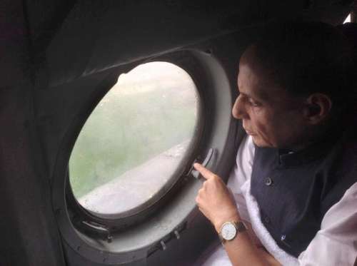 Union Home Minister, Rajnath Singh making an aerial survey of the flood affected areas in Jammu and Kashmir.