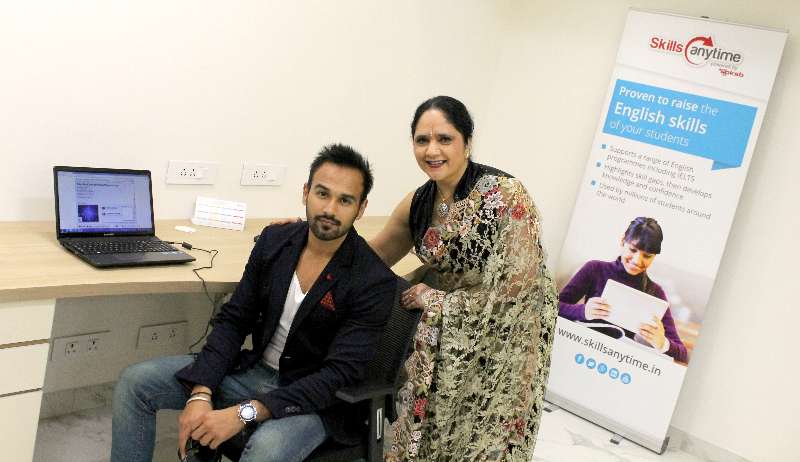 Actor and singer Nav Sidhu with Dame Asha Khemka