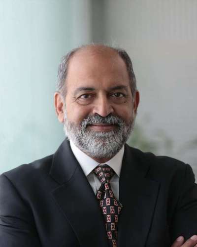  Adil Zainulbhai