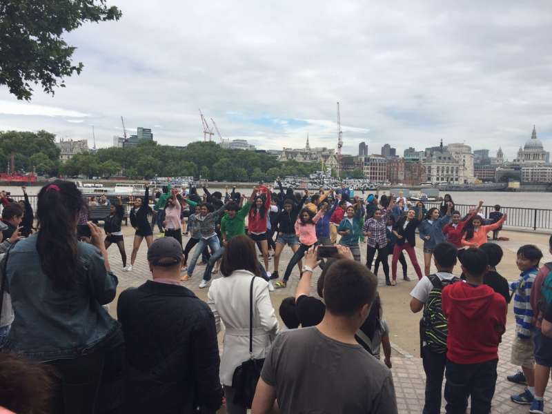 Bollywood flash mob in London