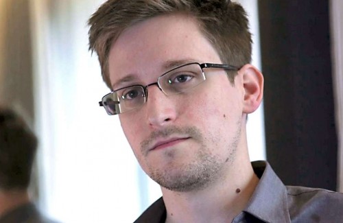  Edward Snowden