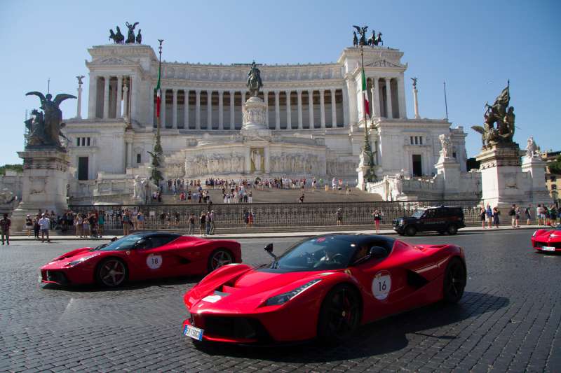 Ferrari cavalcade Rome: charity auction at final event raises 200,000 euro