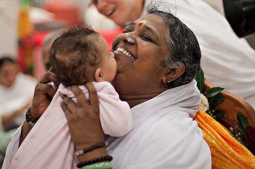  Mata Amritanandamayi