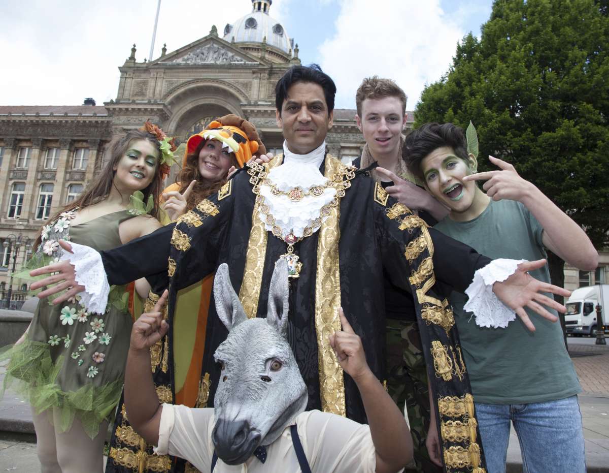 Lord Mayor of Birmingham Cllr Shafique Shah gets ready for the Lord Mayors Show with students from the Birmingham Ormiston Academy dressed as Shakesperian Caharcters. (l-r) Laura Ward, Bradley Layton, Rosanne Zwane, Lauren Kelloway and Zach Hayes. (File)