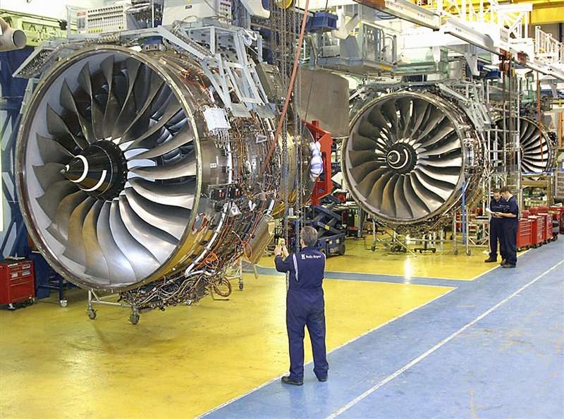 Rolls-Royce jet engine under production