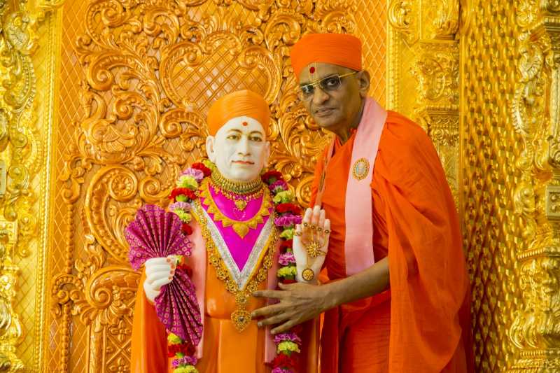 Acharya Swamishree Maharaj 