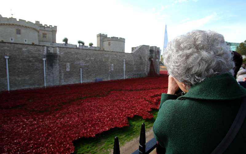 BRITAIN-LONDON-TOWER OF LONDON-COMMEMORATION-WWI-POPPIES