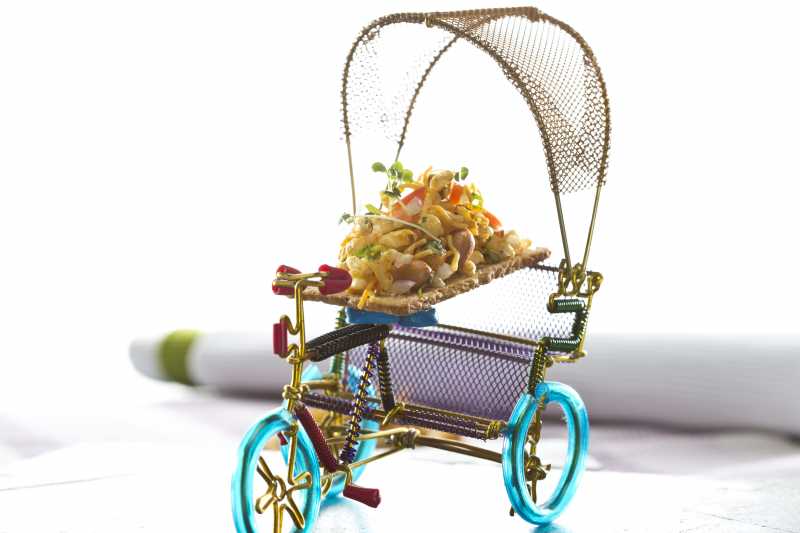 amuse bouche - sev puri on the go