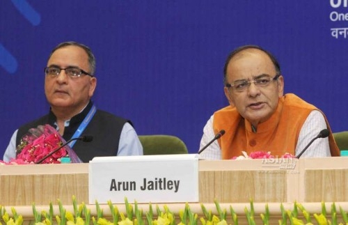 The Union Minister for Finance, Corporate Affairs and Information and Broadcasting Arun Jaitley addresses at the 5th National Community Radio Sammelan, in New Delhi on March 16, 2015. Also seen the Secretary, Ministry of Information and Broadcasting, Bimal Julka.