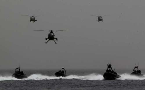 Special operations forces participate in the "Eager Lion" military drill at the Gulf of Aqaba, some 330 kilometers south of Amman, Jordan, June 5, 2014. The Jordan-hosted "Eager Lion" international military drill with the participation of 22 countries seeks to strengthen the skills of the Jordanian army and enhance cooperation, the army said.