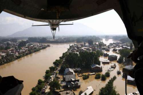An aerial view of flooded Srinagar town in Jammu and Kashmir as seen from an IAF helicopter