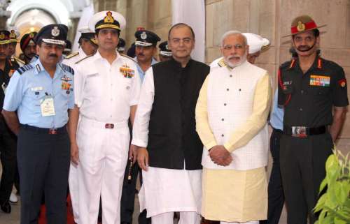 New Delhi: Prime Minister Narendra Modi and Union Minister for Finance, Corporate Affairs and Defence Arun Jaitley with the Chief of the Air Staff, Air Chief Marshal Arup Rahaâ??, theâ?? Chief of Army Staff, General Dalbir Singh and the Chief of Naval Staff, Admiral R.K. Dhowanâ?? during Combined Commandersâ?? Conference in New Delhi.