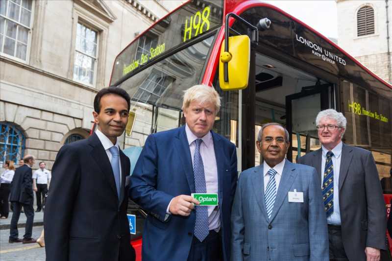 London Mayor Boris Johnson with Mr. Gopichand Hinduja, Co-Chairman of the Hinduja Group