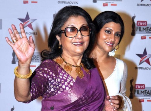 Actresses Aparna Sen and Konkona Sen during the 1st Vivel Filmfare Awards. FILE PHOTO