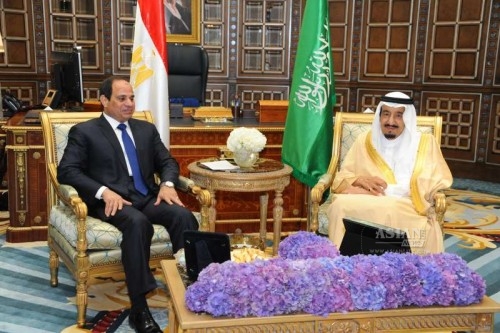 The handout photo from Egypt's state-run news agency MENA shows that Saudi Arabia's King Salman (R) meets the visiting Egypt's President Abdel Fattah al-Sisi in Riyadh, Saudi Arabia, on March 1, 2015. Visiting Egyptian President Abdel Fattah al-Sisi and Saudi Arabia's King Salman bin Abdulaziz Al Saud held in-depth talks in Riyadh on Sunday over the thorny regional issues, according to Saudi Press Agency.