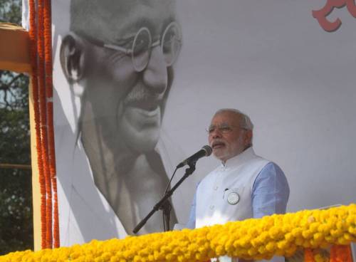 The Prime Minister, Shri Narendra Modi addressing the Nation on the launch of Swacch Bharat Mission, at India Gate, in New Delhi on October 02, 2014.