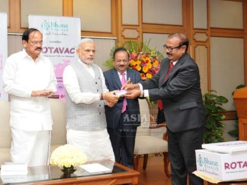 The Prime Minister, Shri Narendra Modi launching the first indigenously developed and manufactured vaccine against Rotavirus, in New Delhi on March 09, 2015.