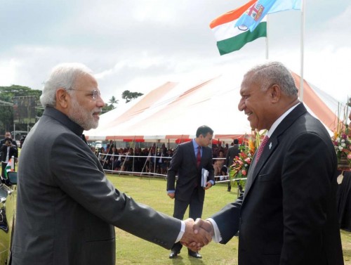 The Prime Minister, Shri Narendra Modi being welcomed by the Prime Minister of Fiji, Mr. Frank Bainimarama at traditional welcome ceremony, in Suva, Fiji on November 19, 2014.