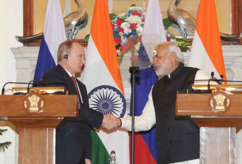 The Prime Minister, Shri Narendra Modi and the President of the Russian Federation, Mr. Vladimir Putin at the joint press statements, in New Delhi on December 11, 2014.