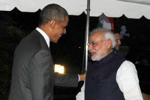 The President Barack Obama of the United States welcomes the Prime Minister, Shri Narendra Modi, at the dinner hosted in his honour, at the White House, in Washington DC .FILE PHOTO