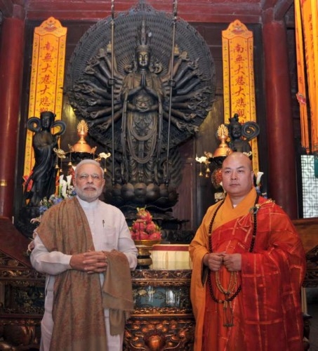 The Prime Minister, Shri Narendra Modi visiting the Daxingshan Temple, in Xi'an, Shaanxi Province, China on May 14, 2015.