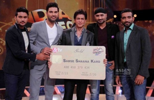 Shah Rukh Khan in India Poochega Sabse Shaana Kaun?