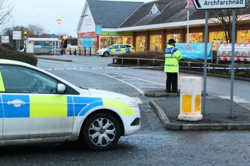  Police at Tesco in Mold, North Wales. Photo Credit: Walesonline